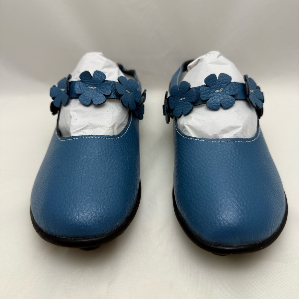 Blue Floral Slip-On Comfort Flats Shoes Sz 7 Casual Everyday Walking Women’s - Picture 4 of 9